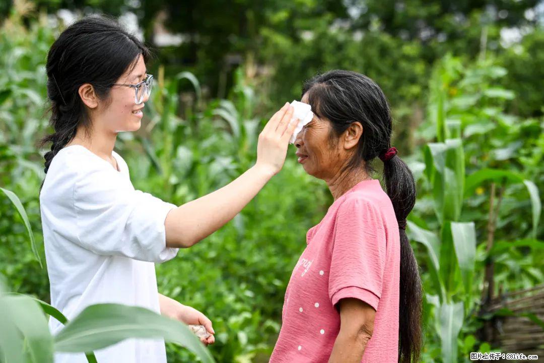 全网追的“扁担女孩”,找了一份暑假工,时薪12元 - 常州生活资讯 - 常州28生活网 cz.28life.com